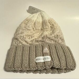 Adidas women’s canyon fold beanie. Womens fit.